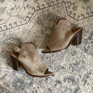 Frye FRYE Courtney Sling Peep Toe Mule Pumps, Ash Size 8 NIB